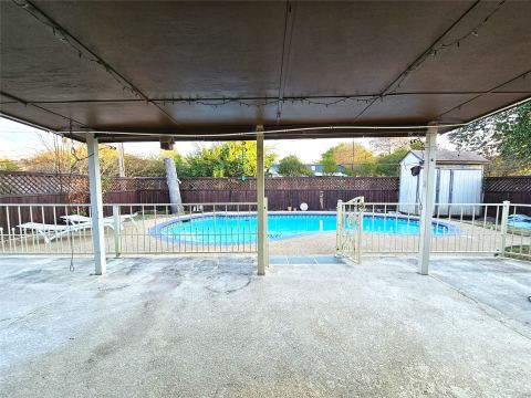 6208 Brookside Drive, Watauga