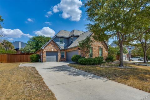 840 Clearlake Drive