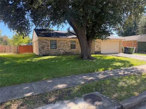 5706 Briarcrest Drive, Garland