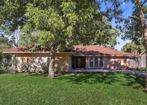 107 Creek Courts Drive