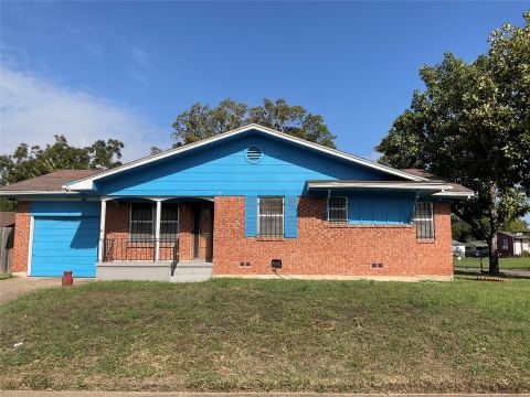 120 Waters Street, Waco