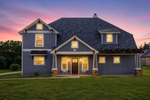 280 Pecan Hollow Circle