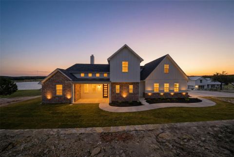 980 Anglers Point