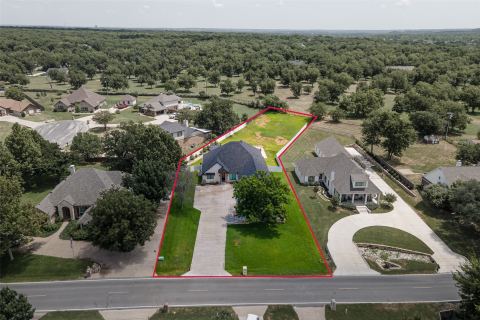 9303 Bellechase Road