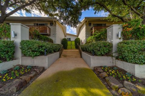 4616 W Lovers Lane 116, Dallas