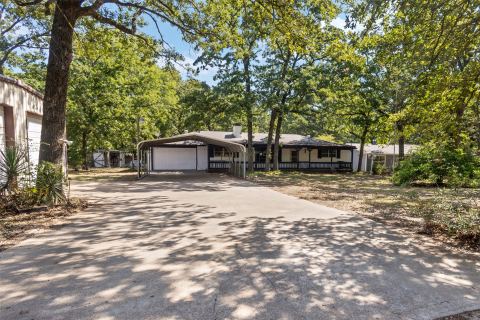 14344 Daniel Boone Lane, Log Cabin