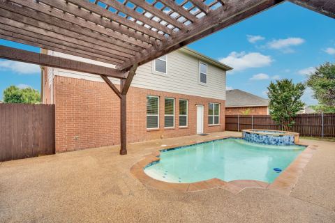 1113 Skylark Drive