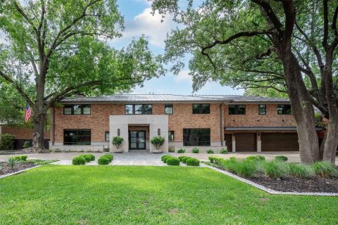 5356 Drane Drive