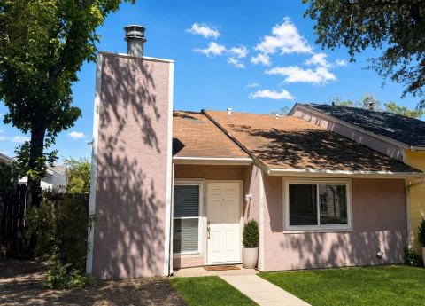 521 Pine Trail Drive