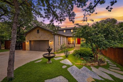 2930 Peninsula Drive