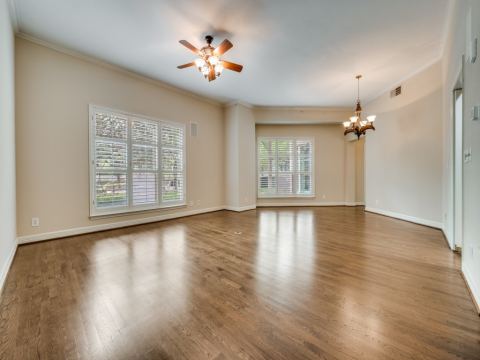 3401 Lee Parkway 102