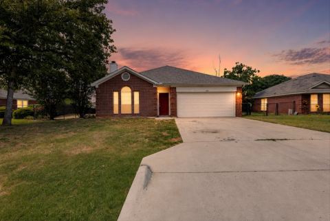 406 Redbud Lane