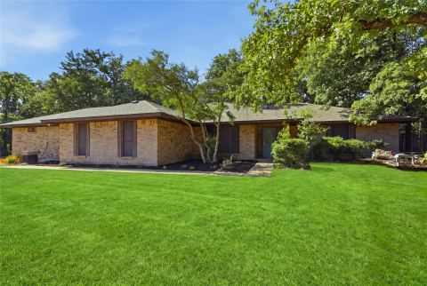 104 Murls Lake Road
