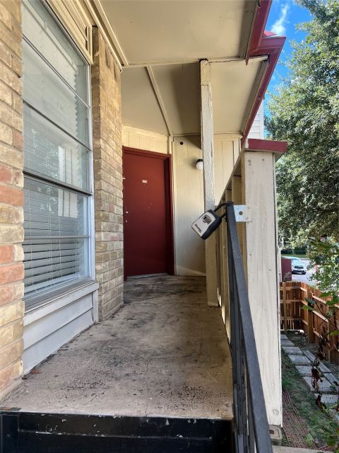 919 S Weatherred Drive 204B, Richardson