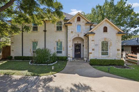 8525 Briarwood Lane, Dallas