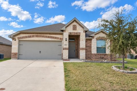 2532 Silver Fox Trail, Weatherford