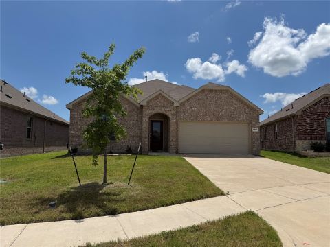 5507 Cavalcade Court, Forney