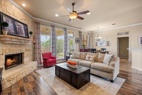 2804 Tour Court
