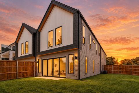 903 Bayonne Street, Dallas