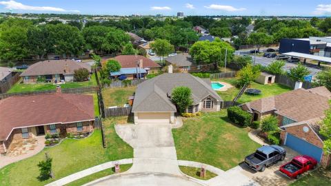 5344 Lynda Court, North Richland Hills