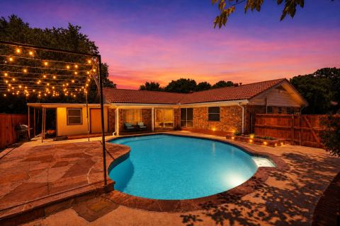 2237 Shady Brook Drive