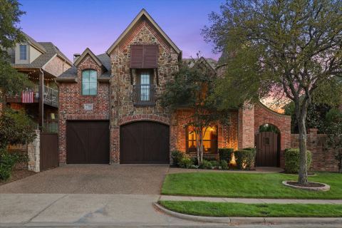 7008 Kenswick Drive