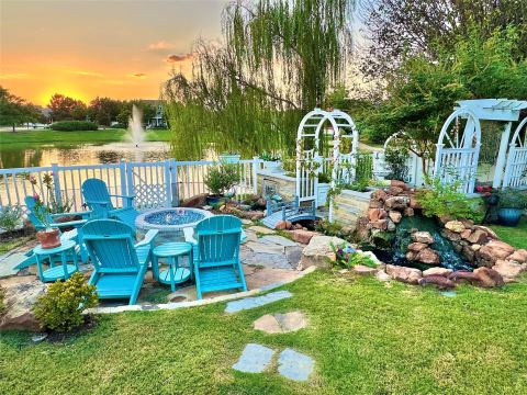 1105 Wisteria Lane