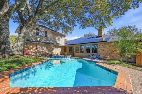 1590 Sunset Hill Drive