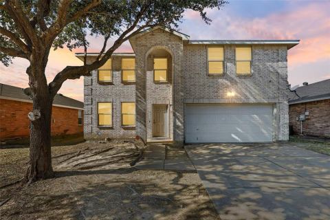 9120 Quarter Horse Lane, Fort Worth