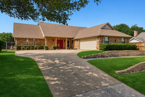 4008 Fairlakes Drive, Dallas