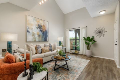 8404 Forest Lane 203