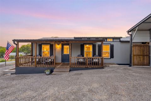 427 County Road 1743