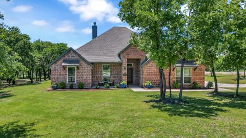 330 Timbers Circle