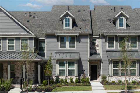 2125 Naples Drive