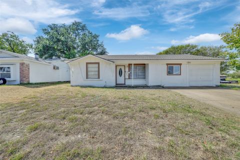 301 S Forest Crest Drive
