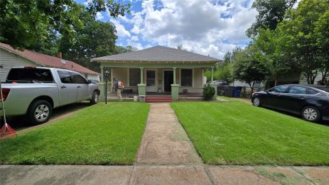 922 Hollywood Avenue, Dallas