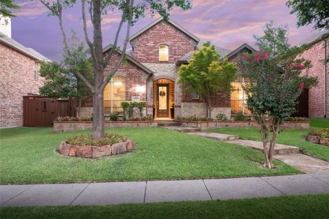 14709 Holly Leaf Drive