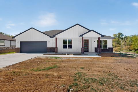 203 W Mansfield Avenue, Kennedale