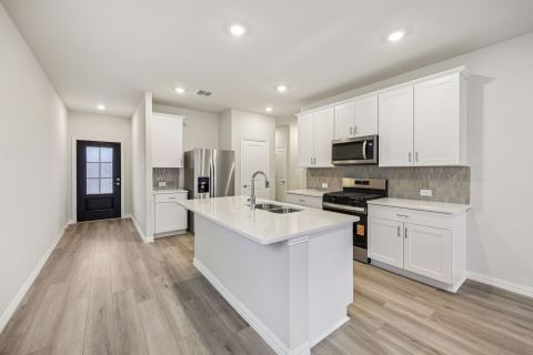 3033 O Pines Drive, Farmersville