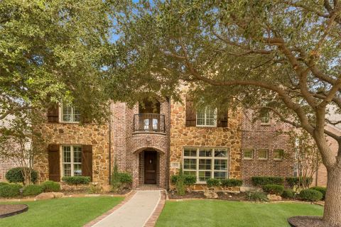11224 Graceland Lane