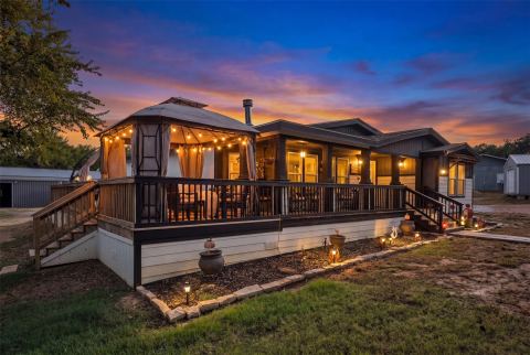 2421 N County Road 810