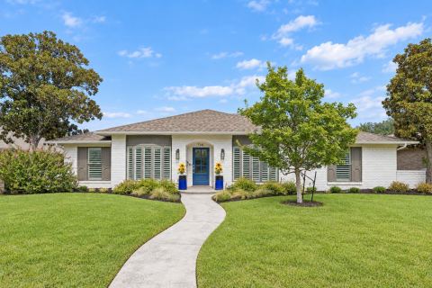 7341 La Sobrina Drive
