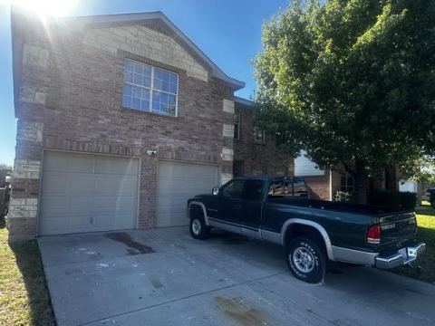 8505 Star Thistle Drive, Fort Worth
