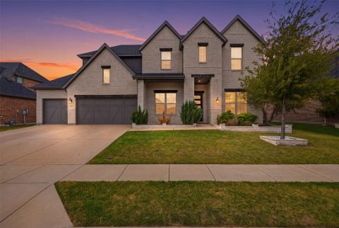 212 Lake Forest Trail, Anna