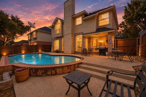2304 Grandview Drive