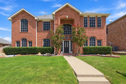 5225 Merced Drive, Fort Worth