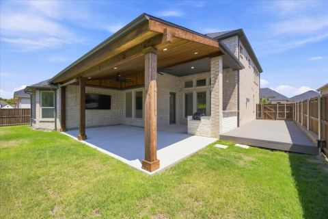 1815 Navarre Way, McLendon Chisholm