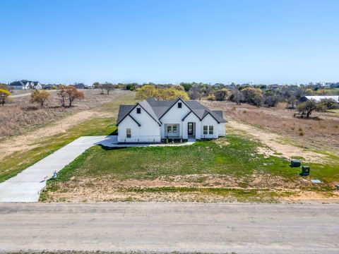240 Latigo Way