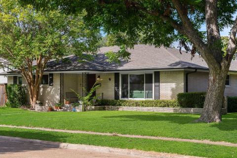 2677 Heatherwood Drive