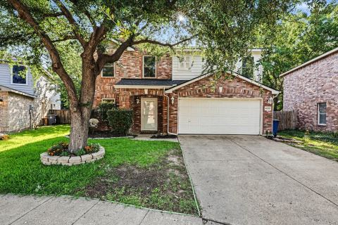 4030 Holly Leaf Court
